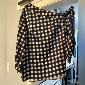 Banana Republic black and white checkered satin one shoulder top Sz S